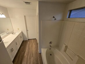 2180 Arborwood Way in Las Vegas, NV - Building Photo - Building Photo