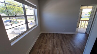92 Bedford D in West Palm Beach, FL - Building Photo - Building Photo