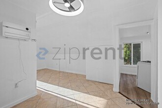 1323 Monterey Ave in Modesto, CA - Building Photo - Building Photo