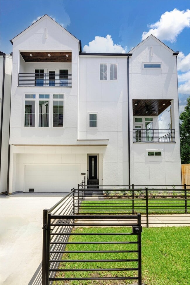 1911 Lauderdale St in Houston, TX - Building Photo - Building Photo