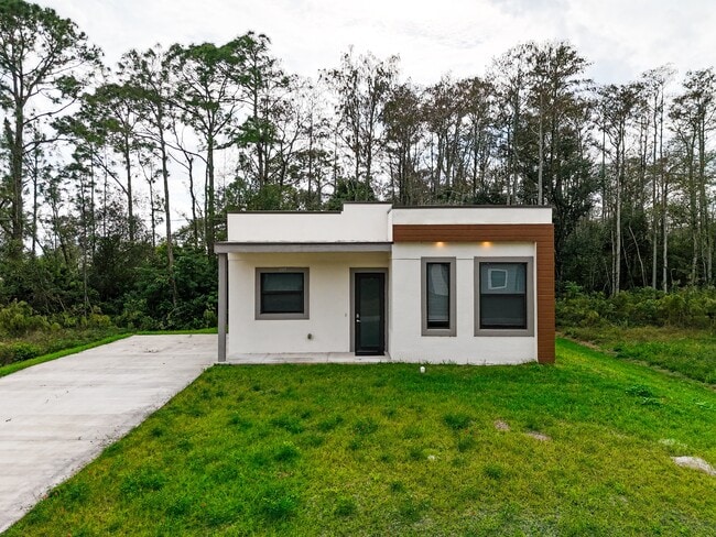 property at 1917 Lorna Ave