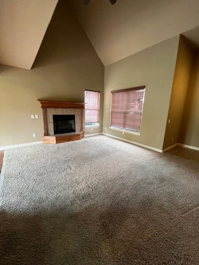 177 Milas St in Springdale, AR - Building Photo - Building Photo