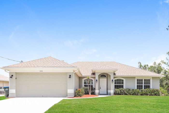 5958 Ganyard Ave in North Port, FL - Building Photo
