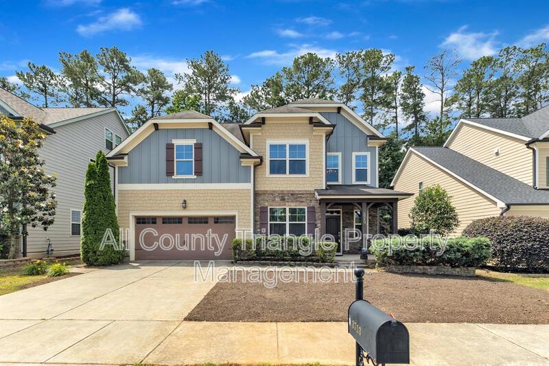 3713 Colby Chase Dr in Apex, NC - Building Photo