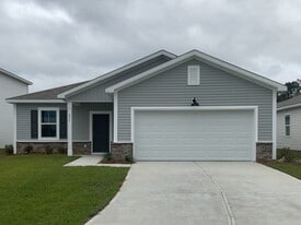 235 Green Meadow Drive in Savannah, GA - Building Photo