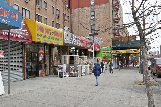 86 Nagle Ave in New York, NY - Building Photo - Building Photo