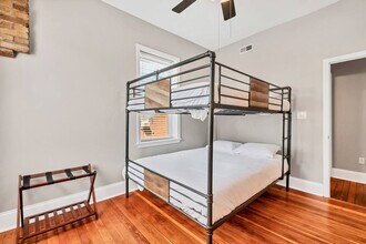 925 S Sarah St in St. Louis, MO - Building Photo - Building Photo