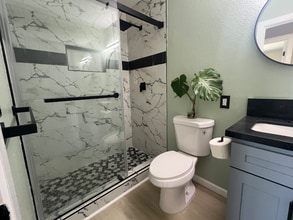 6382 Yale Cir in Huntington Beach, CA - Building Photo - Building Photo