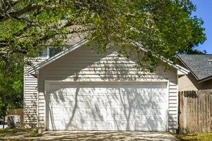 8775 Ivey Rd in Jacksonville, FL - Building Photo