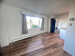 1595 Boundary Crescent in Nanaimo, BC - Building Photo - Building Photo