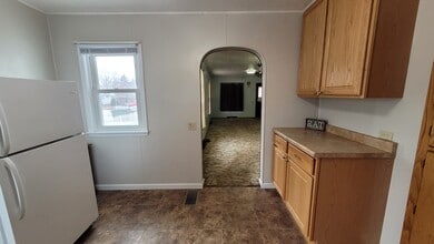 409 N St in Neligh, NE - Building Photo - Building Photo