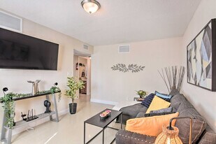 441 NW 7th Terrace in Fort Lauderdale, FL - Building Photo