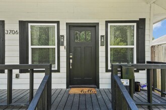 3706 Nathaniel Brown St in Houston, TX - Building Photo - Building Photo