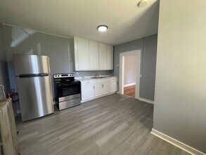 124-126 Appleton Ave in Pittsfield, MA - Building Photo - Building Photo