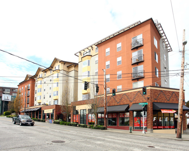 McKinney Manor, A Senior 55+ Community in Seattle, WA - Foto de edificio - Building Photo