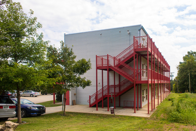 Sergeant's Apartments in Chattanooga, TN - Building Photo - Building Photo