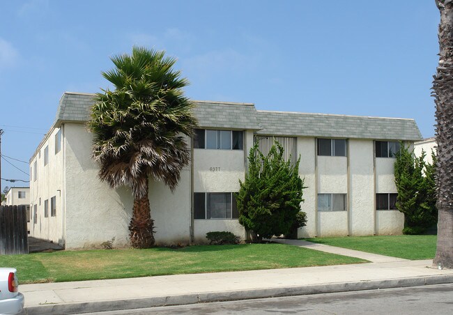 6377 Nightingale St in Ventura, CA - Foto de edificio - Building Photo