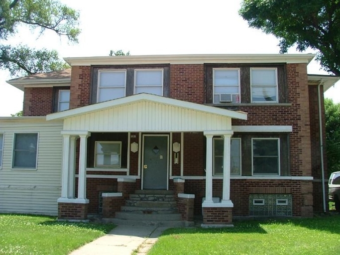 1201 Beacon St in East Chicago, IN - Foto de edificio