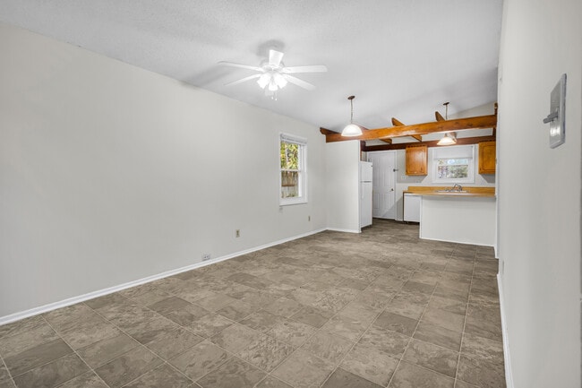 1629 RaceTrack Rd in New Bern, NC - Building Photo - Building Photo