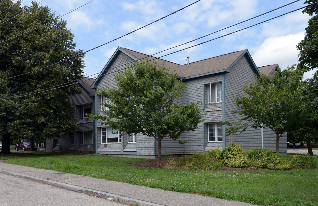 Chatham Village in Providence, RI - Building Photo