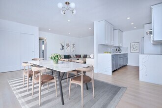 A Santa Monica Sanctuary: 834 Fourth Street in Santa Monica, CA - Building Photo - Building Photo