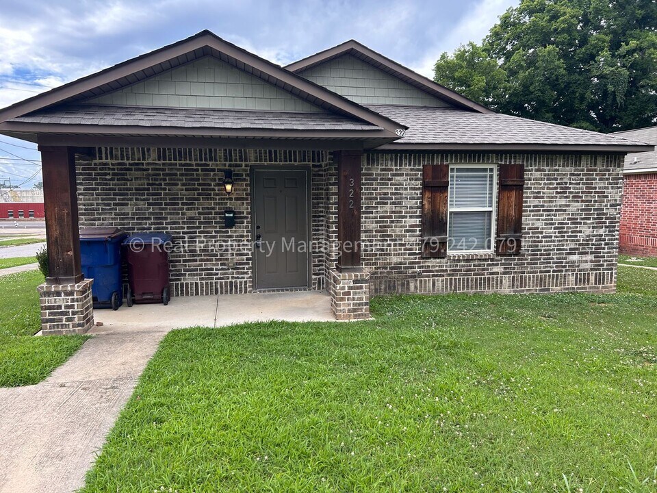 322 S 12th St in Fort Smith, AR - Building Photo