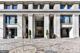 801 Pennsylvania Ave NW, Unit 1209 in Washington, DC - Building Photo - Building Photo