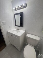 1407 Pendergrass St in Lockhart, TX - Building Photo - Building Photo