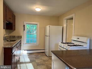 3236 Ashby Glen Ln in Marshall, VA - Building Photo - Building Photo