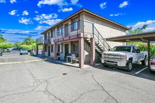 1234 N 36th St in Phoenix, AZ - Building Photo