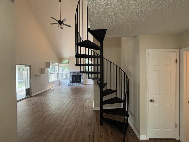 1859 Heartland Dr in Fort Walton Beach, FL - Building Photo - Building Photo