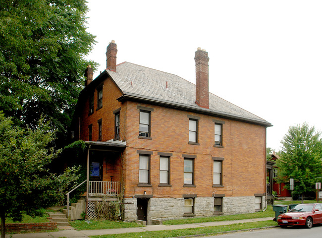 125 W 8th Ave in Columbus, OH - Foto de edificio - Building Photo