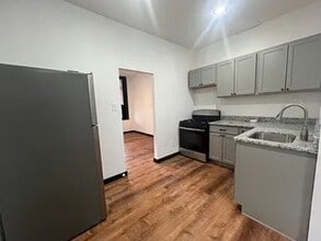 31 W James St in Lancaster, PA - Building Photo - Building Photo