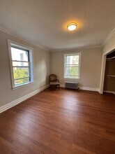 59-11 Queens Blvd in Queens, NY - Building Photo - Building Photo