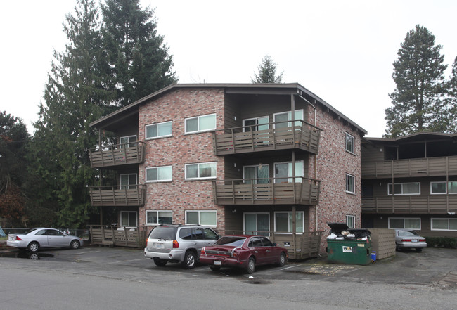 Cedar Court in Burien, WA - Building Photo - Building Photo