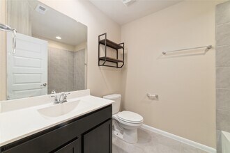 5615 Cedar Cres Ct in Richmond, TX - Building Photo - Building Photo