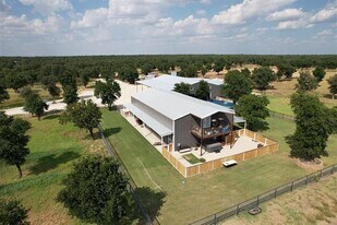 6722 705 in Anson, TX - Building Photo