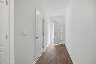 5663 Coppers Edge Ln in Jacksonville, FL - Building Photo - Building Photo