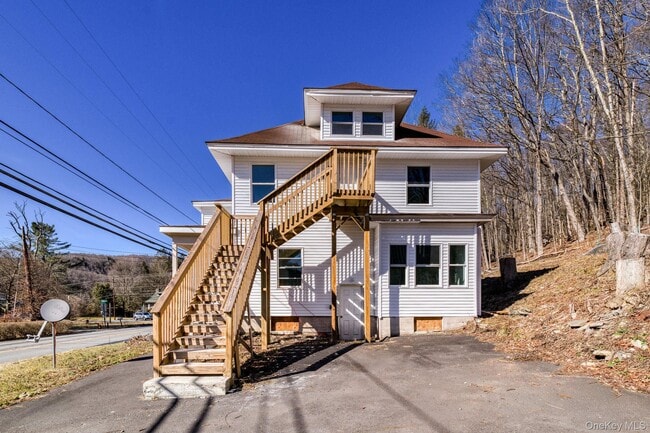 property at 2016 Old Rte 17