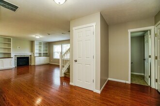 6807 Willow Bloom Dr in Canal Winchester, OH - Building Photo - Building Photo