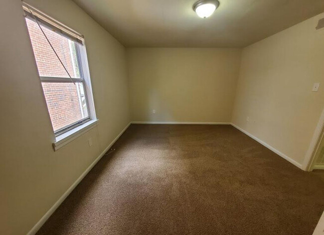 300 S Arthur Ashe Blvd in Richmond, VA - Building Photo - Building Photo