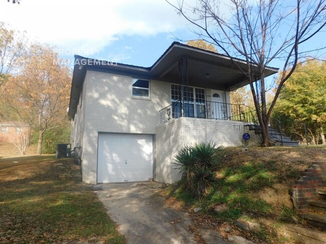 property at 2028 Progress St