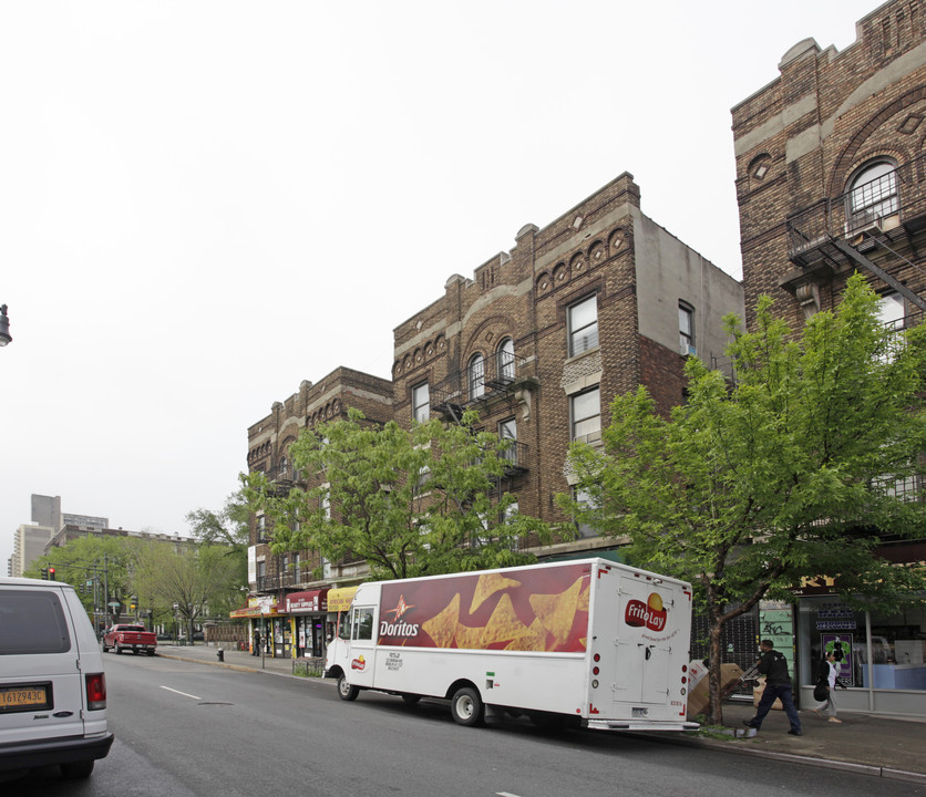 796-798 Franklin Ave in Brooklyn, NY - Building Photo