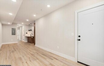 2011 Benning Rd NE in Washington, DC - Building Photo - Building Photo