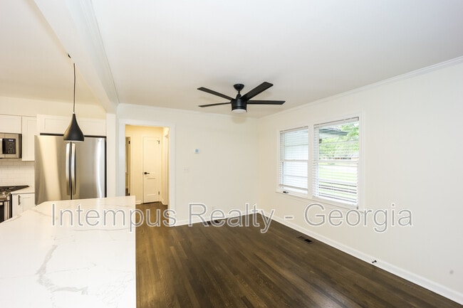 3543 Bouldercrest Rd in Ellenwood, GA - Building Photo - Building Photo