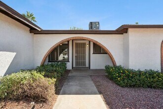 2213 S Saratoga in Mesa, AZ - Building Photo - Building Photo