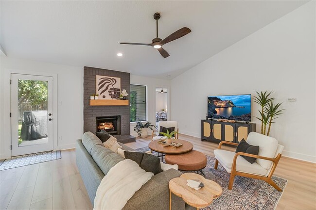 2600 Piping Rock Trail in Austin, TX - Building Photo - Building Photo