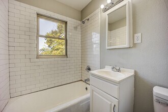 2101 S V St in Fort Smith, AR - Building Photo - Building Photo