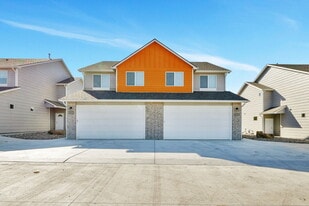 4779 E 45th St N in Wichita, KS - Building Photo