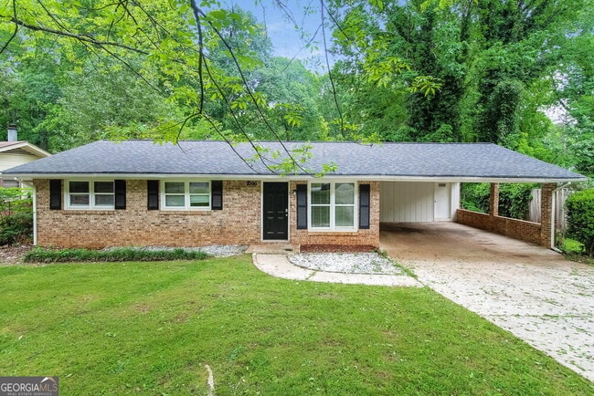 property at 7006 Knollwood Dr